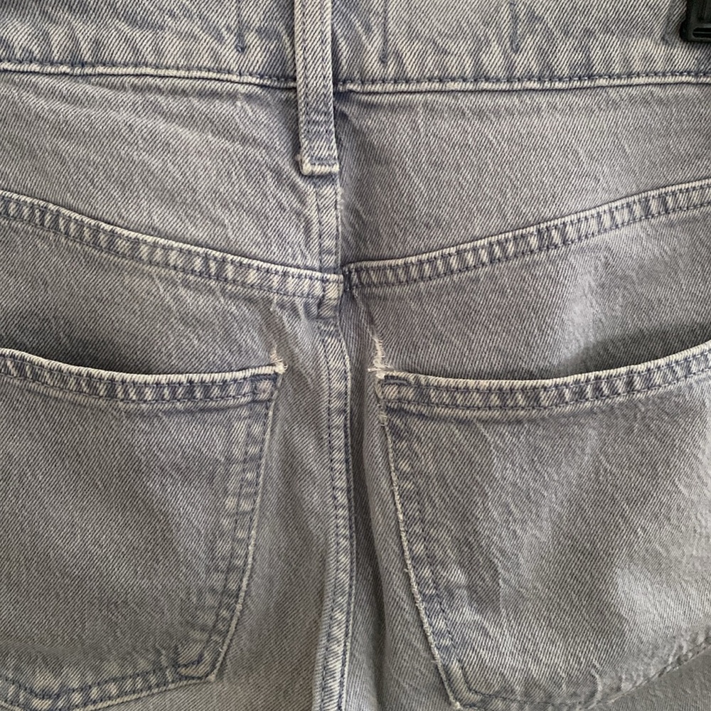 Universal Thread Womens Cropped Straight Leg Jeans - image 3